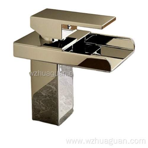 new design luxury suqare brass basin faucet